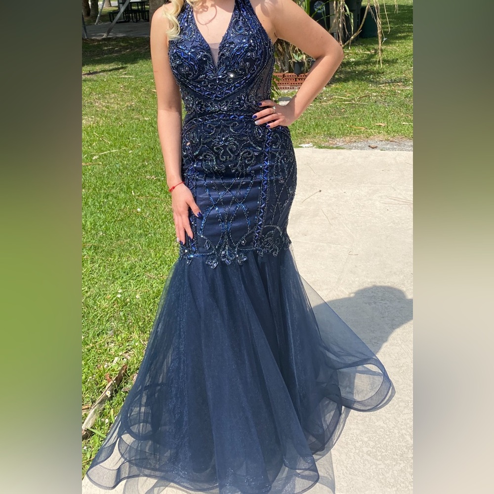 Navy Blue beaded prom dress. Style:Mermaid. WORN ONCE. Size 1/2